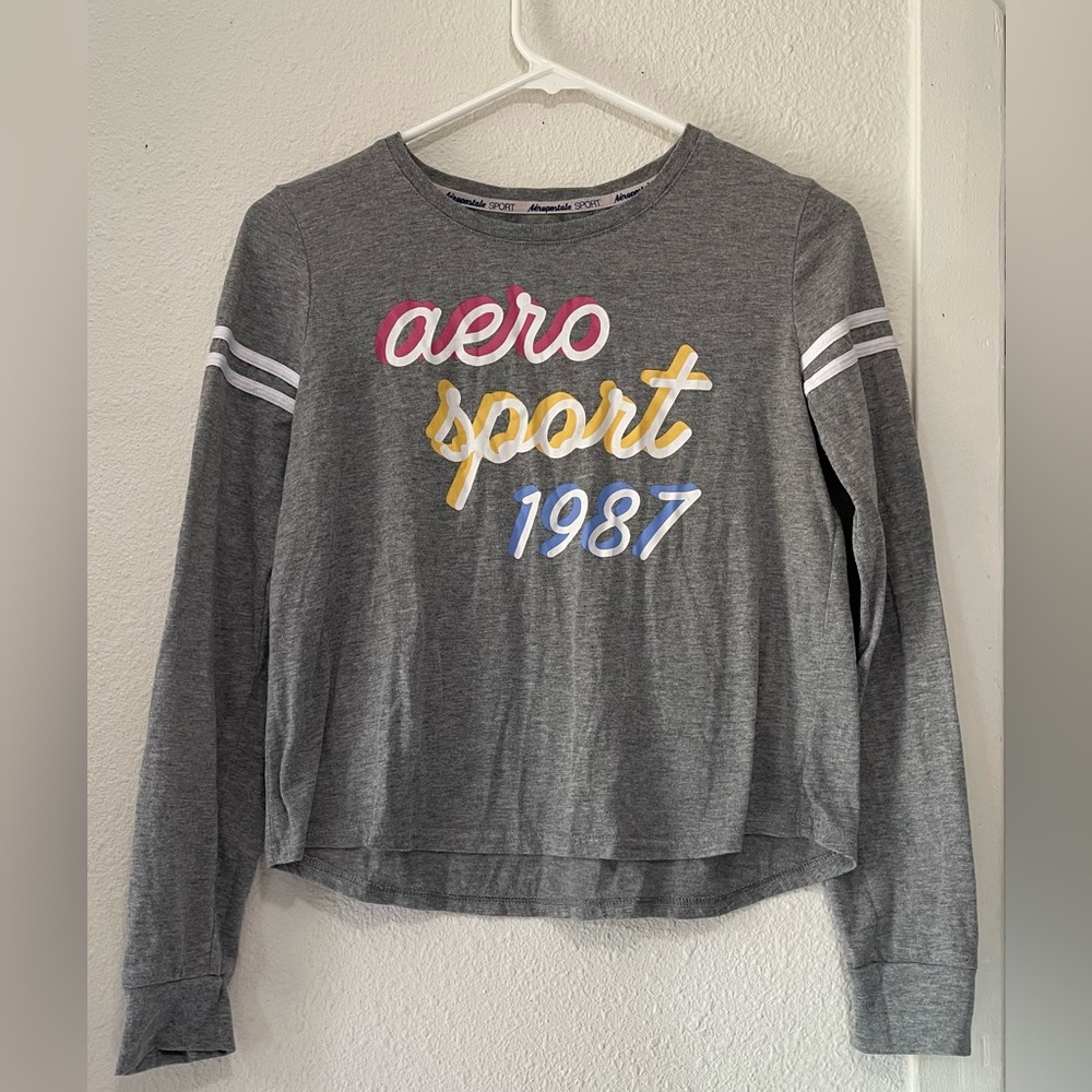 Aeropostale Gray Long Sleeve Shirt with Multicolor Print